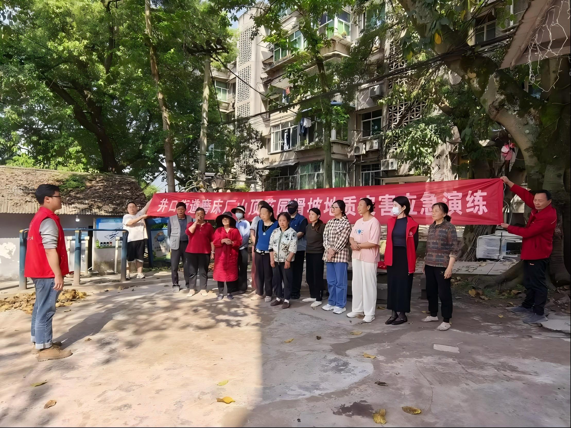 柏杨村.jpg